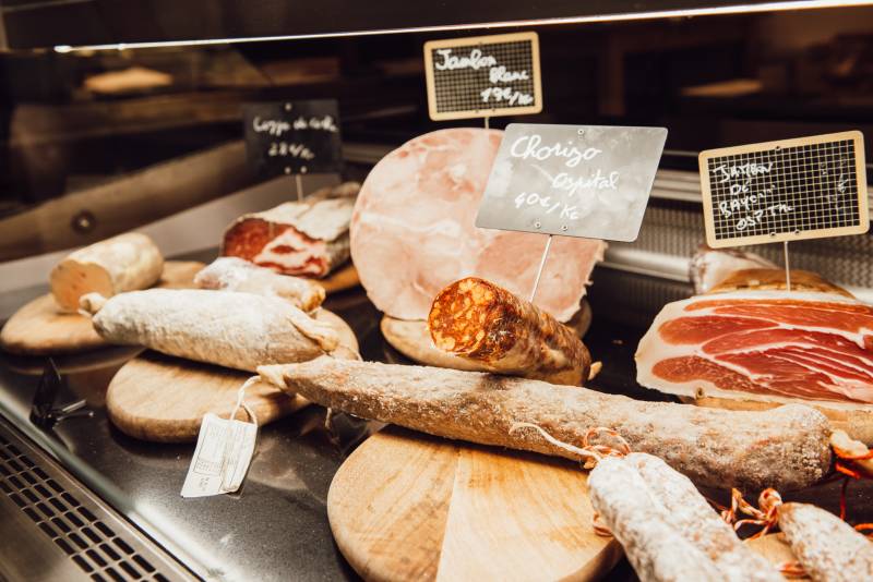 Cave à manger à Toulouse : Restaurant de cuisine française, Bar à vin et Épicerie fine